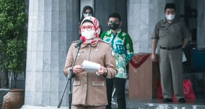 Bupati Nina Agustina Pimpin Apel Pagi di Awal Tahun Baru 2022, Minta ASN Tunjuk kan Sikap Profesional dan Loyalitas