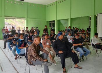 Audensi  Kantor Kecamatan, Tuntut Oknum Pelaksana TTJ Segera Minta Maaf