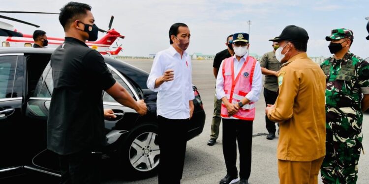 Kang Jimat Sambut Presiden Jokowi di Patimban, Optimisme Pertumbuhan Ekonomi Subang di Masa Depan