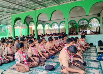 SMPN 4 Tigaraksa Ajarkan Peserta Didik Baca Tulis Al-Qur’an Dan Sholat Berjamaah Secara Rutin