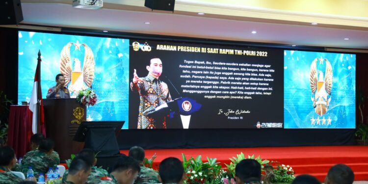 Dihadapan Dansat, Kapolri Tekankan Sinergitas TNI-Polri Harga Mati Demi Wujudkan Indonesia Emas 2045