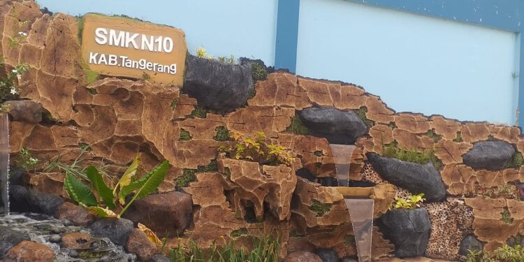 SMKN 10 Kabupaten Tangerang, Selenggarakan PPDB Berjalan Lancar