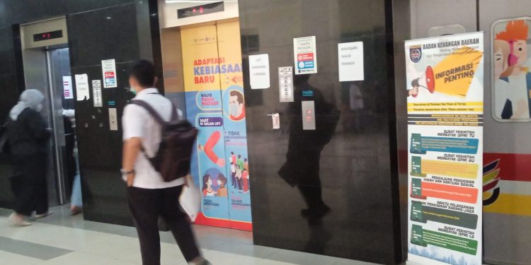 Warga Depok Pertanyakan Terkait Lift Baleka Tidak Berfungsi