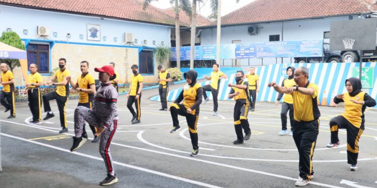 Jaga Kondisi Tubuh Dan Kesehatan Setiap Personel, Polres Ciamis Polda Jabar Laksanakan Olah Raga Bersama