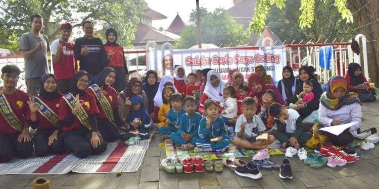 Sabtu Ceria Sega Ceting Bersama Disduk-P3A Indramayu di Taman Tjimanoek