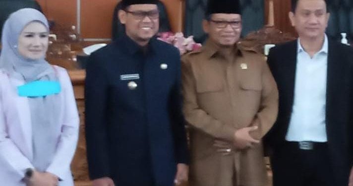 Ada Hal Menarik Saat Wakil Walikota Depok Sampaikan LKPJ tahun 2022 ke DPRD