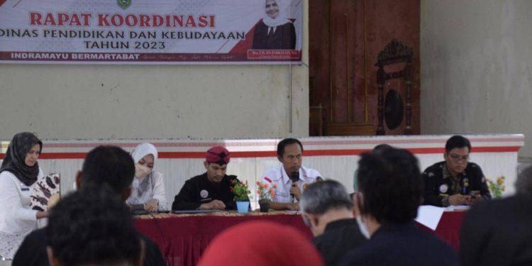 Dikbud Kabupaten Indramayu Gelar Rakor Sosialisasi  Pungli dan Penandatanganan Fakta Integritas Program Kerja Tahun 2023