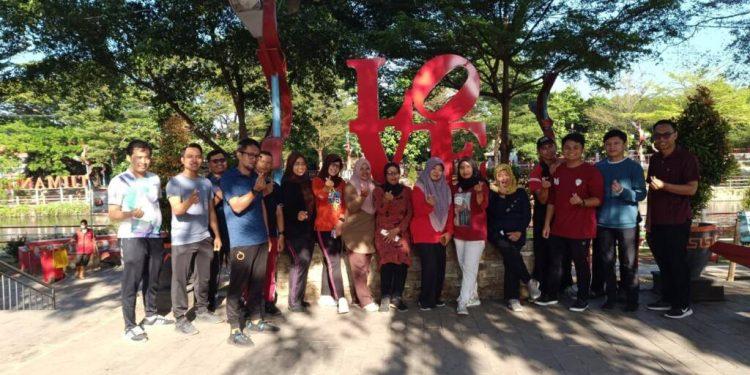 Kepala Sekolah Dan Pengawas SD/SMP Sehat Bersama
