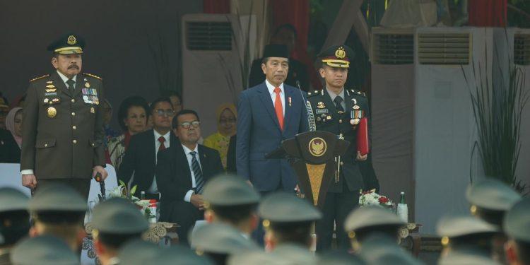 Presiden Jokowi Pimpin Upacara Peringatan Hari Bhakti Adhyaksa ke 63
