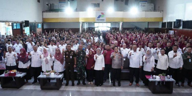 Buka Pembinaan Dan Penguatan Pilar Sosial, Bupati Nina: Sinergi Tingkatkan Kesejahteraan Masyarakat