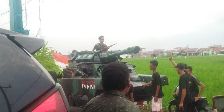 Ratusan Masyarakat Berserta Tokoh Pemuda Gruduk Kediaman Kepala Desa Tumpatan Nibung