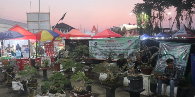 Bupati Indramayu dan Gubernur Jawa Barat Ajak Seluruh Komponen Tingkatkan Sinergitas