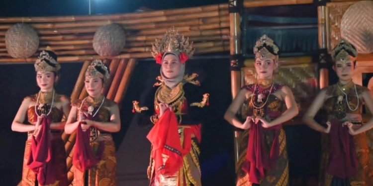 Bupati Indramayu dan Gubernur Jawa Barat Ajak Seluruh Komponen Tingkatkan Sinergitas