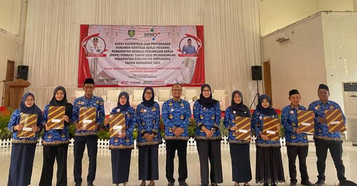 Pelaksanaan Proyek TPT Oleh CV. Gibran Tri Putra, Diduga Spesifikasi-nya Tidak Sesuai RAB