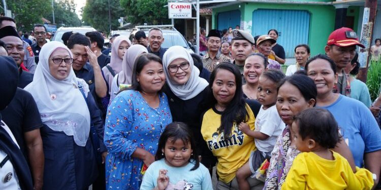 Tiga Pelajar SD Meninggal, Bupati Indramayu Takziah ke Rumah Duka