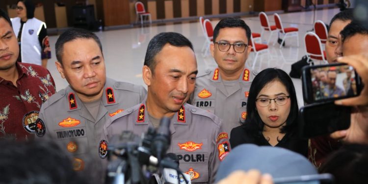 Kapolri Mutasi Ratusan Anggota Polri, Irjen Syahardiantono Jadi Kabaintelkam