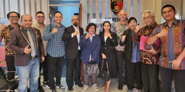 Diduga Kriminalisasi Tiyara Parengkuan, Puluhan Advokat Datangi Polres Metro Jakarta Utara