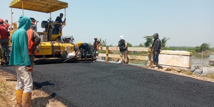 Rekonstruksi Jalan Sindang- Pecuk Oleh CV. Eka Pratama Jaya Di Kebut, Diharapkan Selesai Tepat Waktu