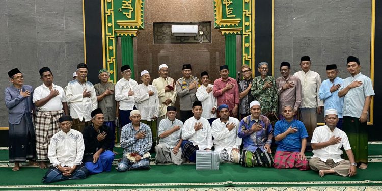 Lewat Suling, Irwasda Polda Banten Ajak Warga Jaga Kamtibmas Jelang Pilkada 2024