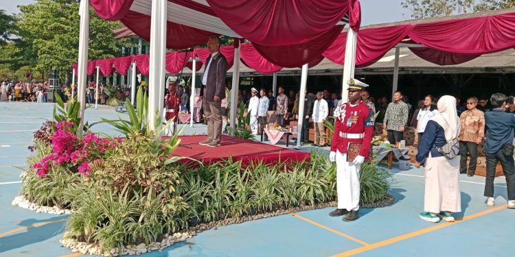 Kepala Bidang SMK Dinas Pendidikan Provinsi Jawa Barat Hadiri Pelantikan Taruna Angkatan XXIII Tahun Ajaran 2024-2025 SMKN 2 Subang