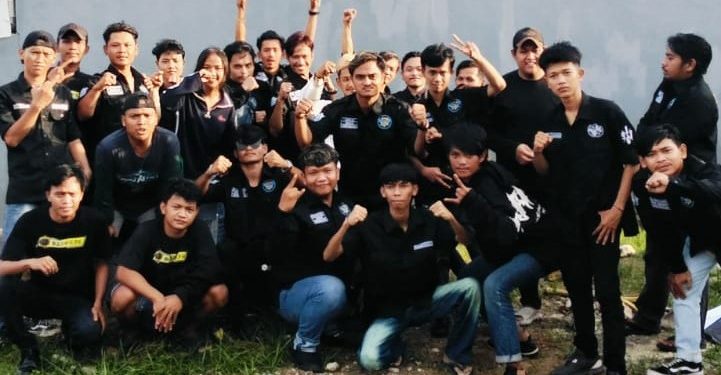 KELUARGA BESAR UTARA SEXYROAD INDRAMAYU Berbagi Berkah Ramadhan di Jalan Raya Bangkir Kab Indramayu