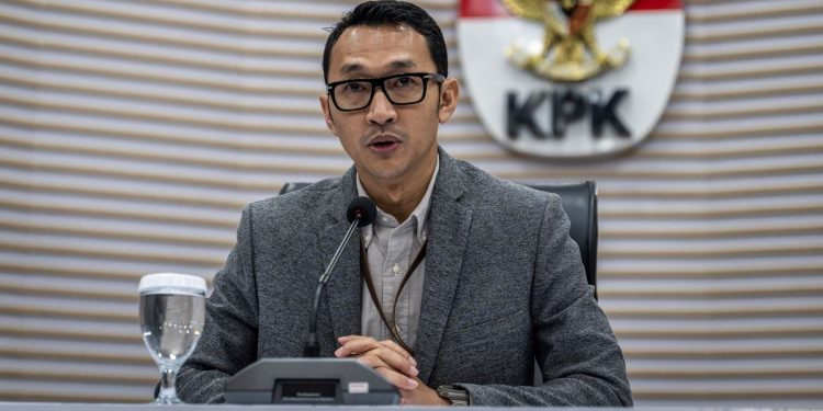 Korupsi Salah Satu Bank BUMN, KPK Cegah 13 Orang Bepergian ke Luar Negeri