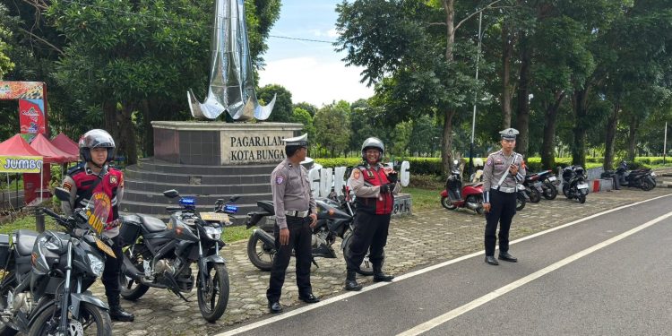 Kapolres Pagar Alam Januar Kencana Setia Persada Gelar Patroli Perintis Presisi, Pastikan Keamanan Kawasan Wisata Gunung Dempo