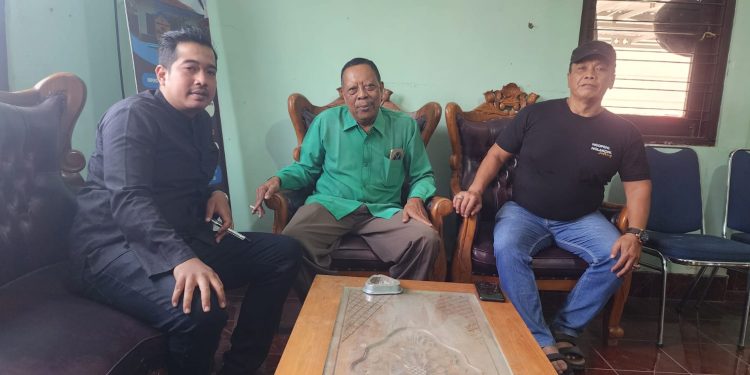 PJ Kepala Desa Ngringo Dan Kepala Dinas Lingkungan Hidup Kabupaten Karanganyar Merasa Pusing Atas Viralnya TPS KUKUN Desa Ngringo