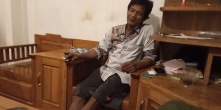 Siap Lapor Polisi, Sejumlah Warga Tertipu Ratusan Juta oleh Kades Nusajati?