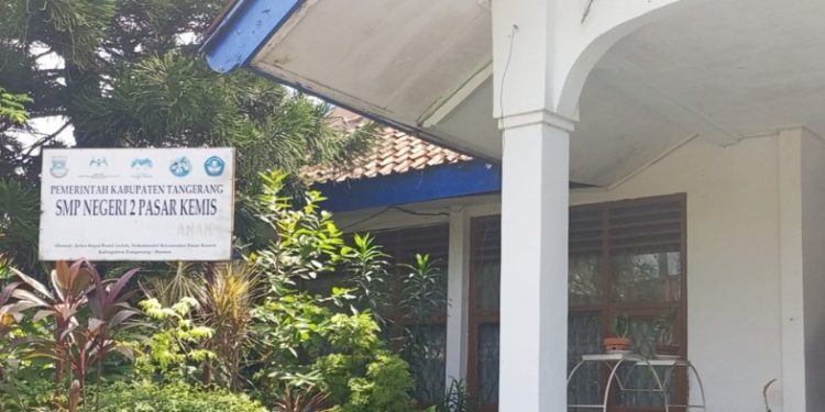 Fantastis ! SMPN 2 Pasarkemis Diduga Pungut Biaya Outing Class 1,2 Juta Jadi Sorotan