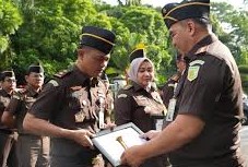 Bidang Pemulihan Aset Dan Pengelolaan Barang Bukti Diganjar Peringkat ke 3 Se Wilayah Kejati Jabar 2025