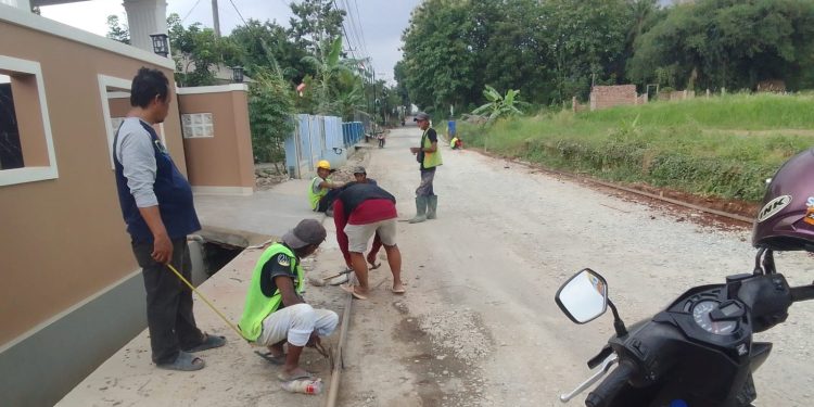 PT. Tiga Mitra Syadero Pelaksanaan Pekerjaan nya, Diduga Langgar Aturan K3 dan Tidak Sesuai Spesifikasi